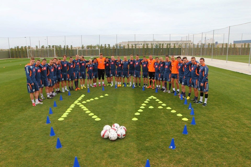 Meistaraflokkurinn í æfngaferð síðasta vor.