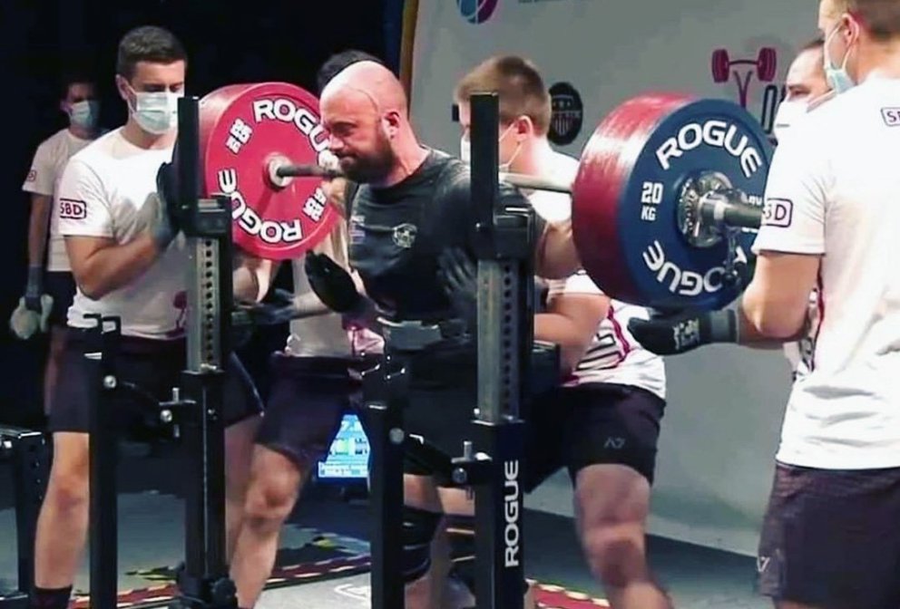 Alex á HM í kraftlyftingum - í beinni á Eurosport