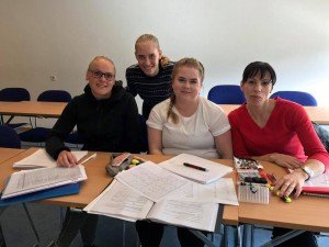 Þjálfarar á dómaranámskeiði