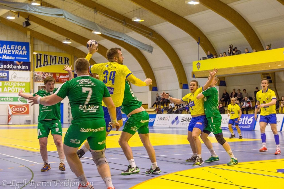 Leikir helgarinnar | Nóg um að vera heima og heiman