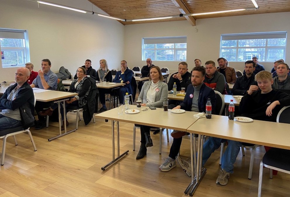 Jákvæður fundur með framboðum sveitastjórnakosninga 2022