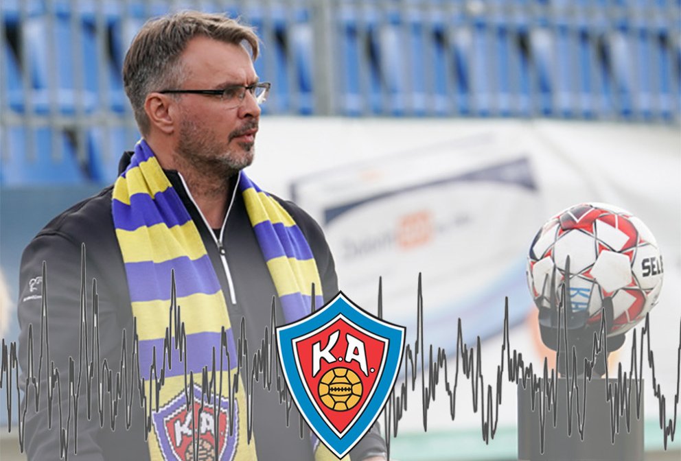 Sævar fer yfir skýrslu starfshóps Akureyrarbæjar