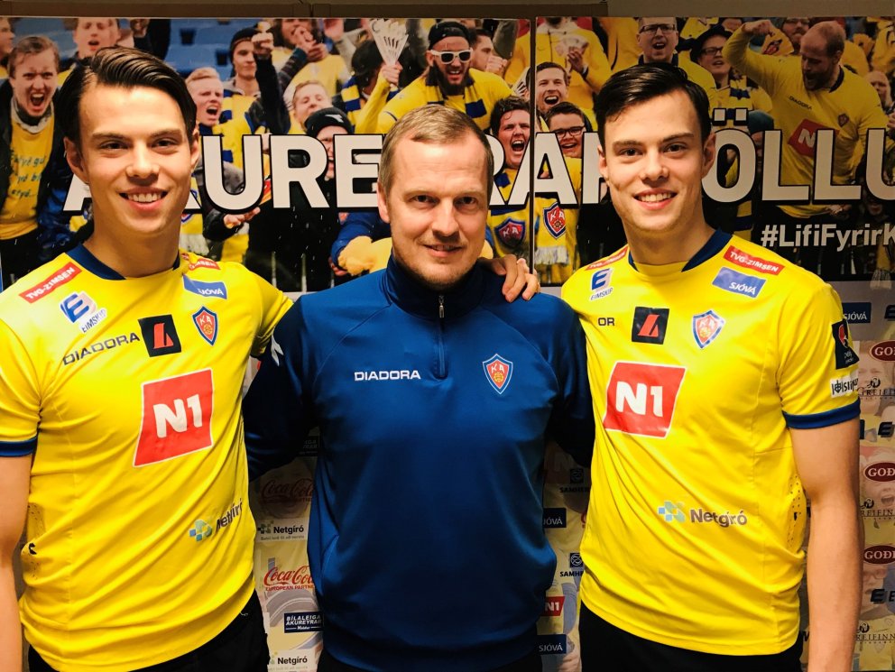 Þorri og Nökkvi með Óla Stefáni þjálfara.