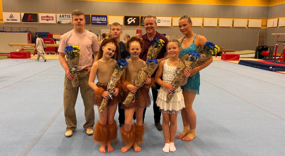 Efri röð: Sólon Sverrisson, Patrekur Páll Pétursson, Ármann Ketilsson og Kristjana Ómarsdóttir 
Neð…