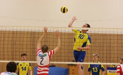 Blak og handbolti um helgina í KA