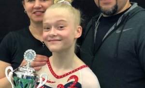 Kristín Hrund Vatnsdal Íslandsmeistari í 2. þrepi kvenna í áhaldafimleikum.