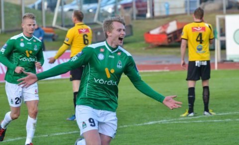 Elfar fagnar marki með Breiðablik í sumar