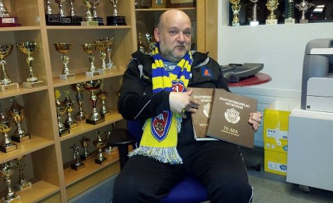 Doktorinn gefur fyrstu vinningana