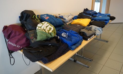 Mikið af óskilamunum í KA-Heimilinu