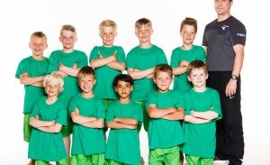 Afhending á myndum frá Vorsýningu