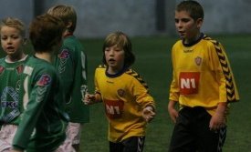 Ýmir og Jóhann í baráttu við Blika