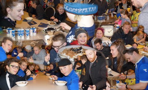 Allir velkomnir í graut og slátur í KA-Heimilinu!