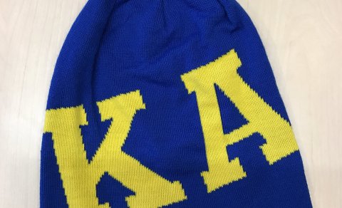 KA-húfurnar komnar aftur!