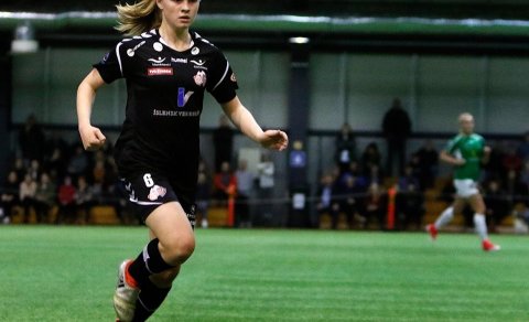 Karen María til Aserbaijan með U17