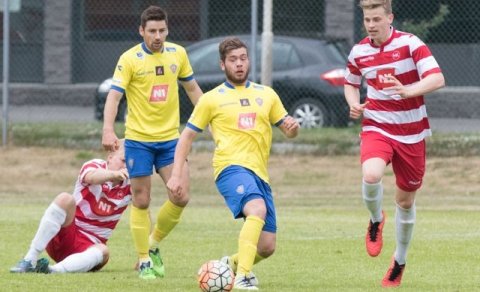 Aron skoraði glæsilegt mark gegn FH.